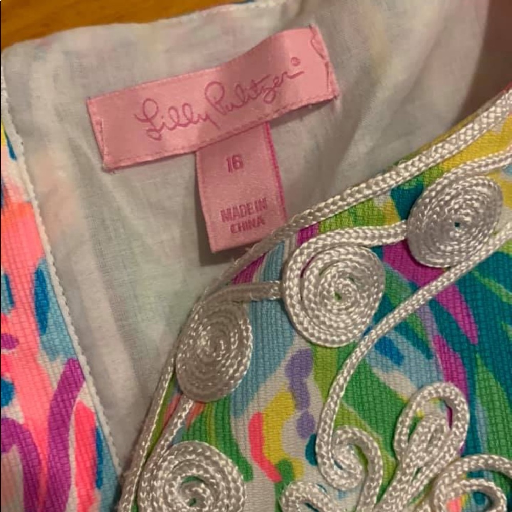 Lilly Pulitzer Size 16 Shift dress